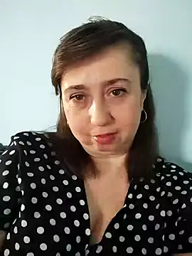 MaryKiki5619 online show from July 17, 2026, 12:23 pm