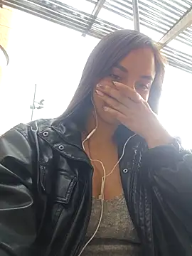 sophie-06 online show from November 24, 2025, 8:19 pm