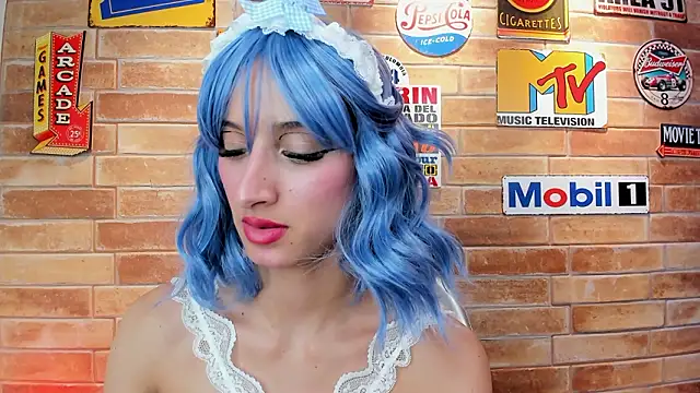 foxy sharlotte online show from March 10, 2026, 6:13 pm