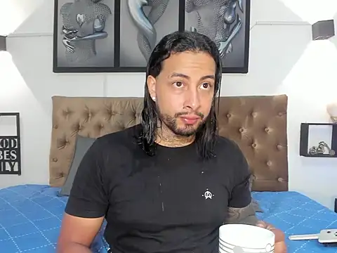 Snapshot of christopher_palmerjs chatting on July 14, 2026, 11:43 pm christopher palmerjs online show from July 14, 2026, 11:43 pm