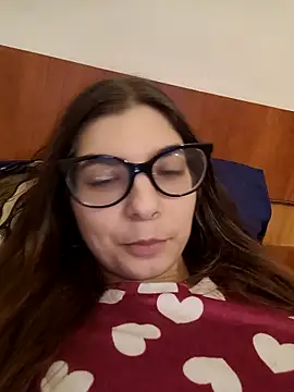 sweetbabygirlforyou online show from February 28, 2026, 10:27 am