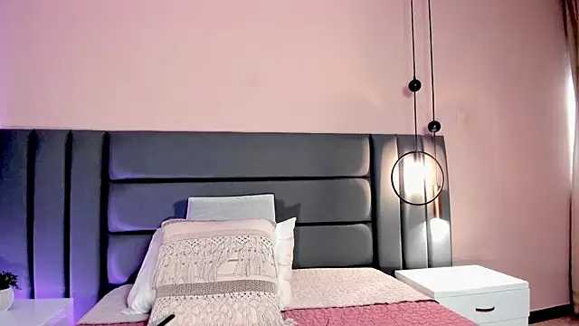 KeimyWilde online show from April 6, 2026, 6:09 pm