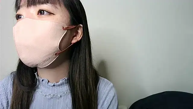 yua chan00 online show from February 11, 2026, 3:50 pm