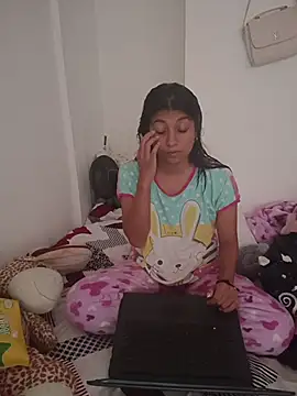 Snapshot of YeseniaRodriguez3 chatting on November 26, 2025, 3:46 pm YeseniaRodriguez3 online show from November 26, 2025, 3:46 pm