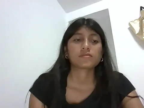 Snapshot of YeseniaRodriguez3 chatting on March 4, 2026, 11:22 pm YeseniaRodriguez3 online show from March 4, 2026, 11:22 pm