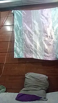 isidel online show from November 19, 2025, 7:47 pm