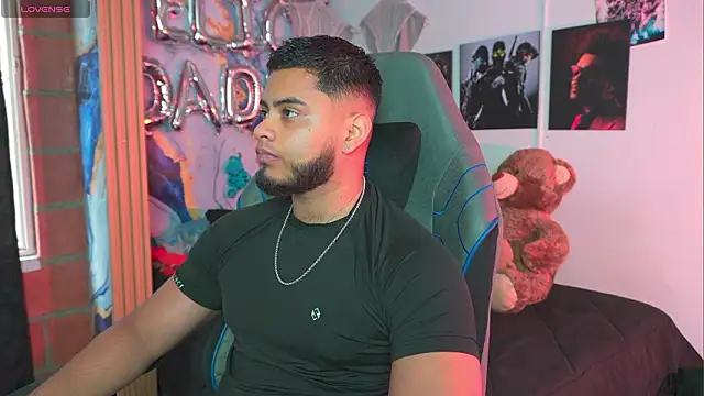 Tiler wolker online show from March 24, 2026, 8:58 pm