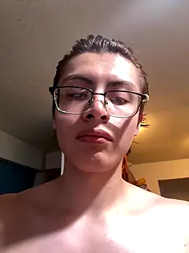 alexismar28 online show from October 25, 2025, 7:30 pm