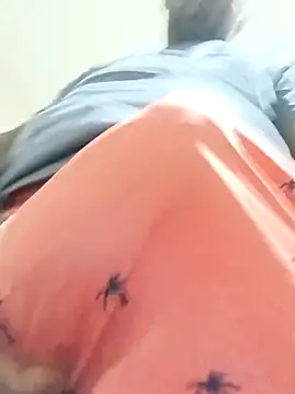 shoodly99 online show from March 3, 2026, 2:07 am