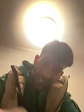 Dondeloquieras4 online show from February 2, 2026, 10:08 pm