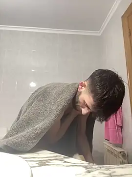 Dondeloquieras4 online show from February 7, 2026, 2:21 pm