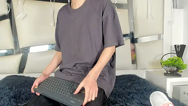 Genesis ask online show from November 17, 2025, 3:34 am