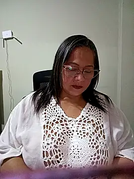 Angie milf50 online show from May 5, 2026, 1:24 am