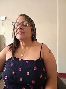 Angie milf50 online show from May 26, 2026, 5:09 pm