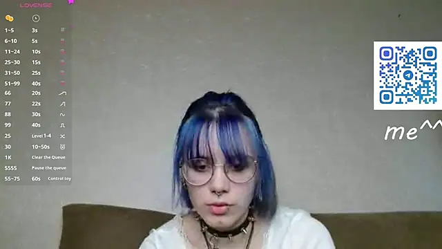 KellePourier online show from April 10, 2026, 6:29 am