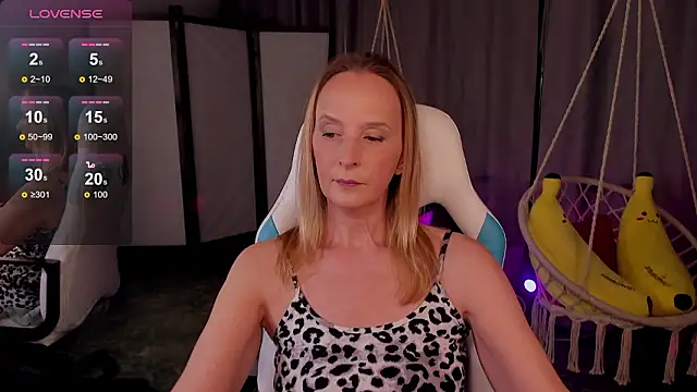 ScarlettPalmer online show from February 28, 2026, 10:16 am