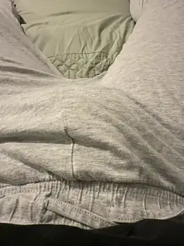 LoosenedAcreage online show from February 1, 2026, 7:56 pm