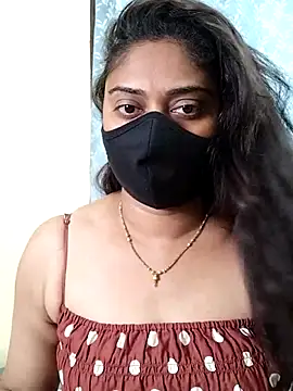 girl999 online show from February 24, 2026, 2:42 am