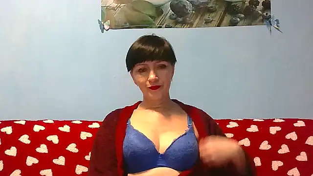 IffetLove42 online show from February 20, 2026, 6:19 pm