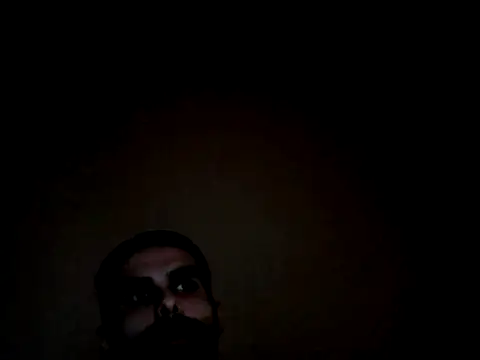 giovanift111 online show from November 24, 2025, 1:00 pm