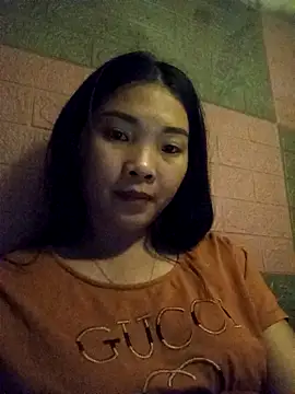 Lovebaby-love online show from November 14, 2025, 1:54 pm