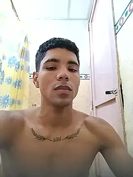 Alex Sweeting online show from November 3, 2025, 6:09 pm