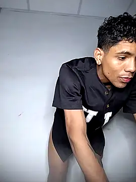 Alex Sweeting online show from November 4, 2025, 7:07 am