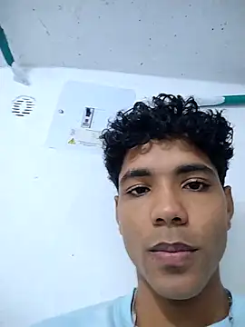 Alex Sweeting online show from March 23, 2026, 5:22 am