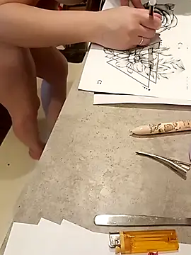 Snapshot of coralu2215 chatting on February 8, 2026, 9:56 am coralu2215 online show from February 8, 2026, 9:56 am