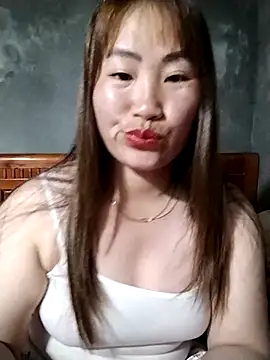 Snapshot of emini-xx chatting on March 28, 2026, 2:05 pm emini-xx online show from March 28, 2026, 2:05 pm