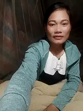 doggy-00 online show from November 16, 2025, 8:36 pm