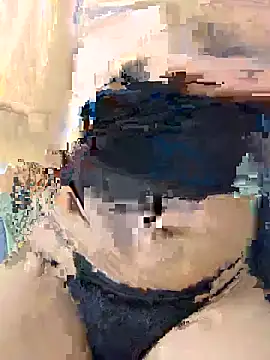 Snapshot of karakin1220 chatting on February 9, 2026, 2:32 pm karakin1220 online show from February 9, 2026, 2:32 pm