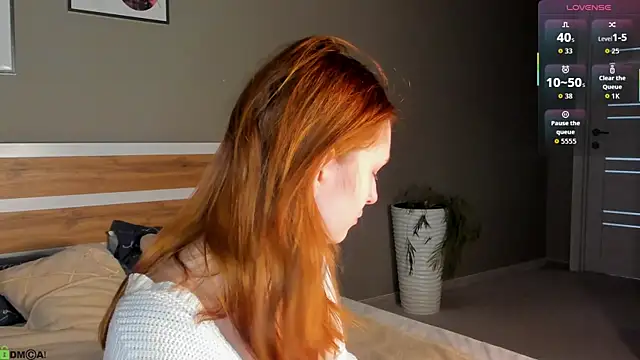 Snapshot of AngelWisee chatting on June 5, 2026, 3:02 am AngelWisee online show from June 5, 2026, 3:02 am