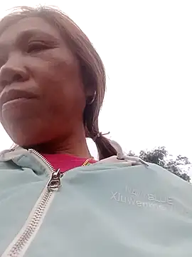 bella-la online show from February 22, 2026, 10:47 am