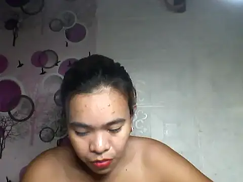 Snapshot of Honeyjean_30 chatting on November 3, 2025, 5:14 pm Honeyjean 30 online show from November 3, 2025, 5:14 pm