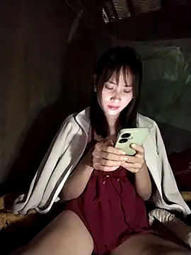 Em xinh01 online show from November 4, 2025, 2:10 am