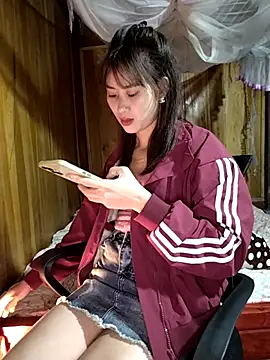 Em xinh01 online show from December 21, 2025, 1:40 pm