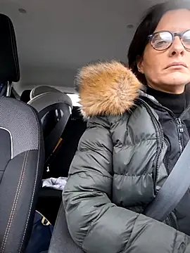 Piediniecollant online show from January 15, 2026, 11:04 am