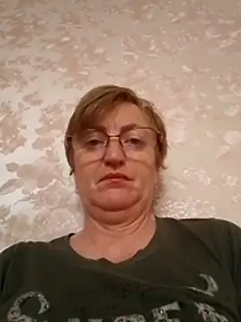 Snapshot of Arabella245 chatting on October 31, 2025, 12:39 pm Arabella245 online show from October 31, 2025, 12:39 pm