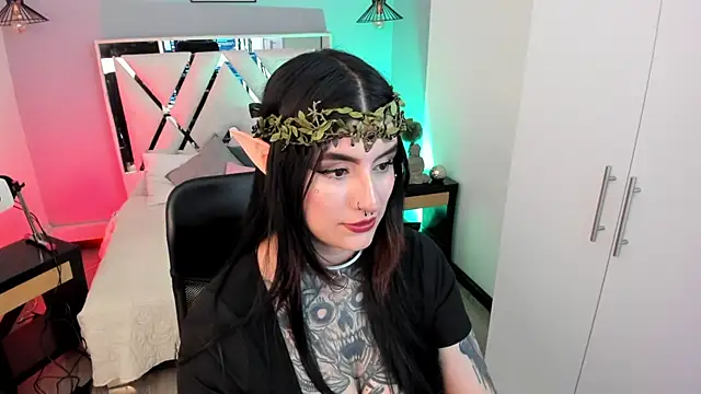 Snapshot of mia_jagger chatting on April 28, 2026, 7:30 pm mia jagger online show from April 28, 2026, 7:30 pm