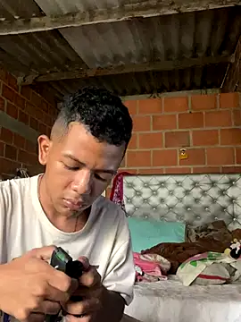 Snapshot of wild_best chatting on November 20, 2025, 1:11 pm wild best online show from November 20, 2025, 1:11 pm