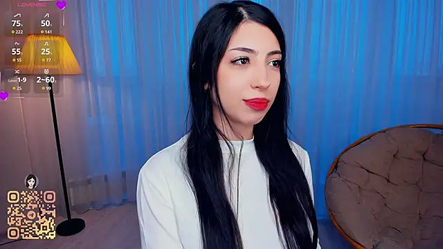 Snapshot of TonjaNeace chatting on December 17, 2025, 4:40 am TonjaNeace online show from December 17, 2025, 4:40 am