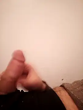 Fa7l1995 online show from December 23, 2025, 12:52 am