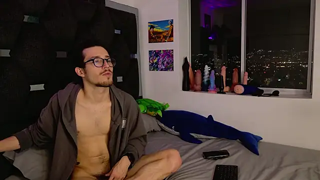 Snapshot of J-Moo chatting on November 7, 2025, 3:50 am J-Moo online show from November 7, 2025, 3:50 am