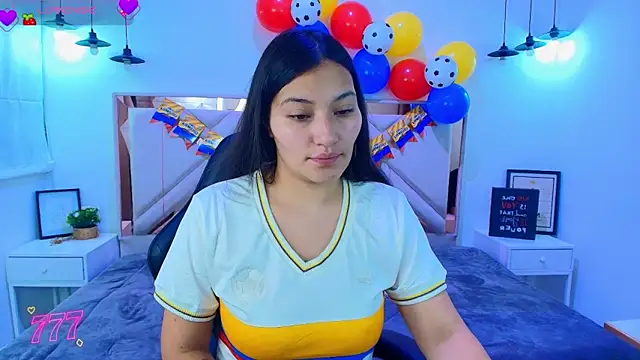 Snapshot of emmaa_garciia chatting on June 18, 2026, 3:40 am emmaa garciia online show from June 18, 2026, 3:40 am