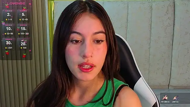 Nikka Tx online show from December 14, 2025, 1:05 pm