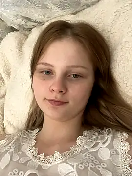 Snapshot of everyyday chatting on November 2, 2025, 2:19 pm everyyday online show from November 2, 2025, 2:19 pm