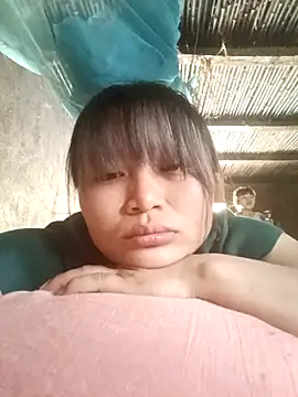 yoyo-mi online show from May 19, 2026, 5:14 am