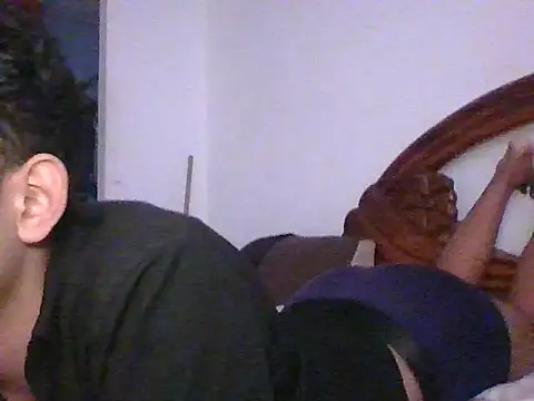 Snapshot of Myrkamndza chatting on November 1, 2025, 10:12 pm Myrkamndza online show from November 1, 2025, 10:12 pm