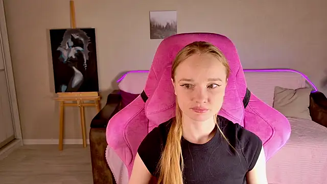 Shawty Mia online show from November 8, 2025, 2:06 pm